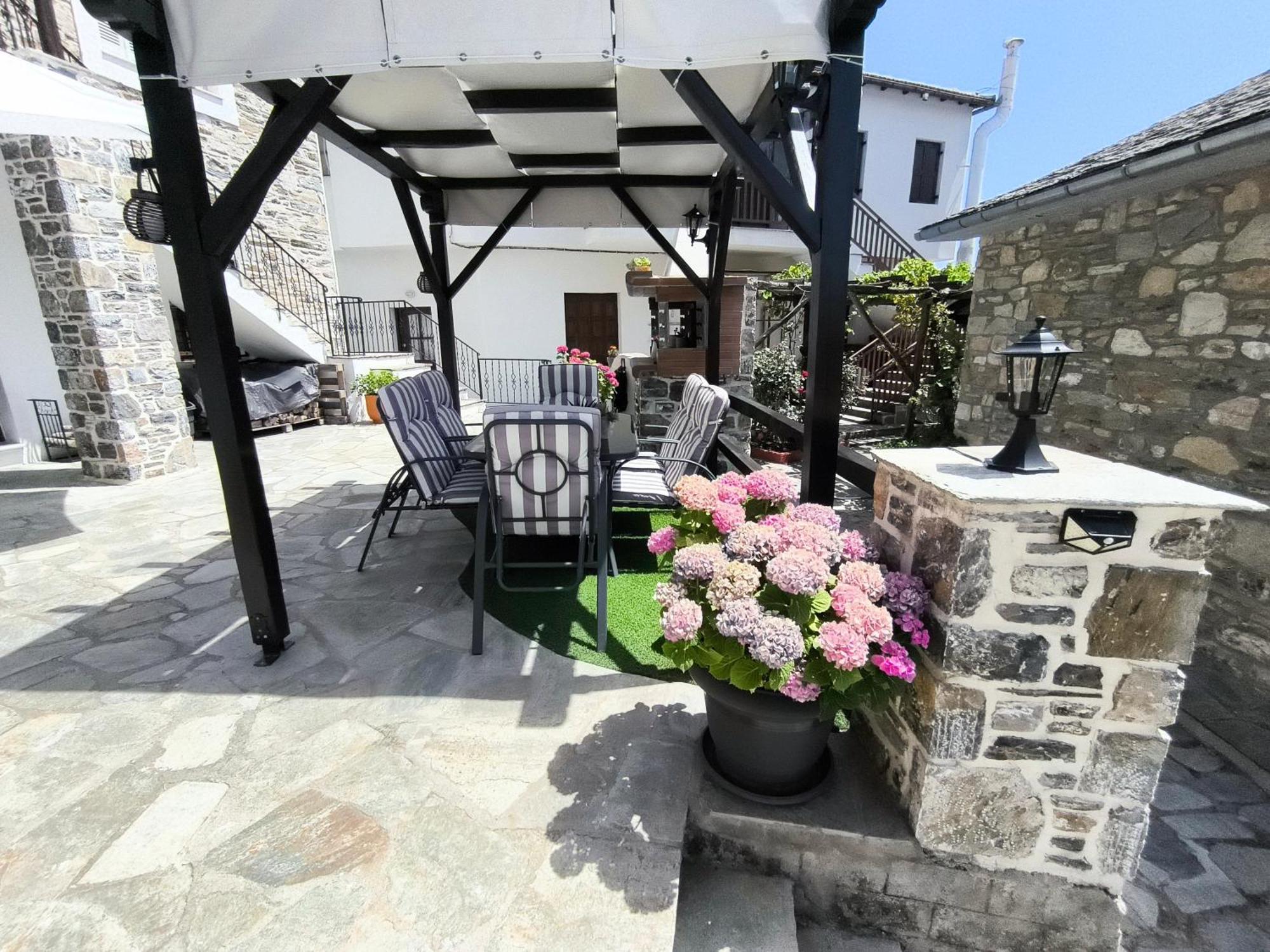 Venus Guesthouse Портария Экстерьер фото